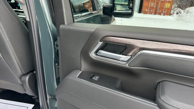 New 2026 Chevrolet Silverado 2500 LTZ w/ LTZ Convenience Package image 38