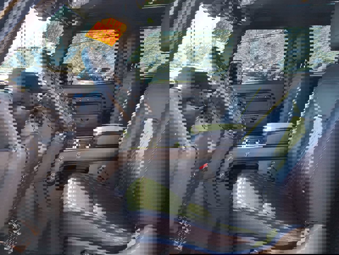 Used 2021 Land Rover Defender 90 X image 11