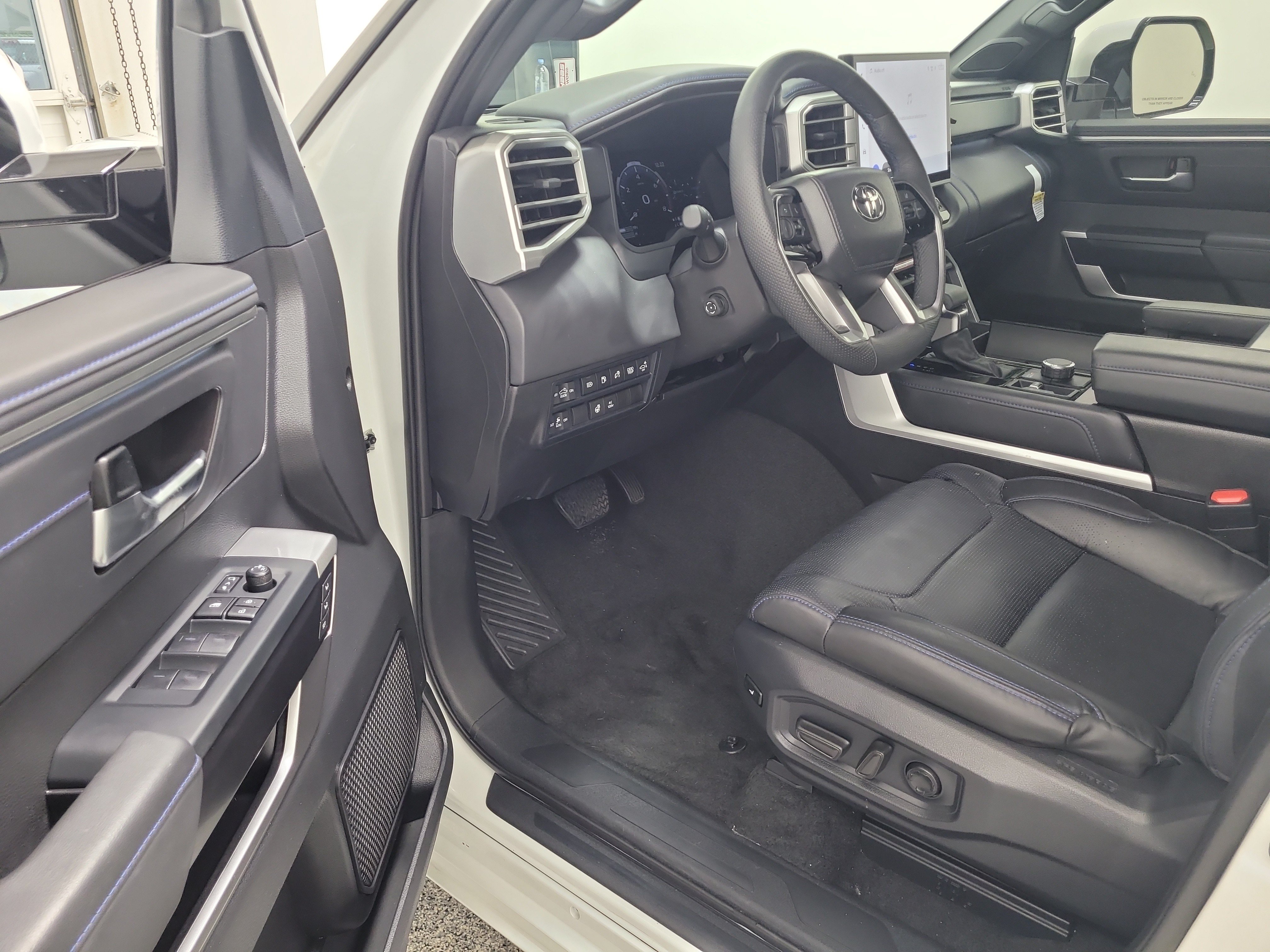 Certified 2025 Toyota Tundra Platinum AWD/4WD image 22