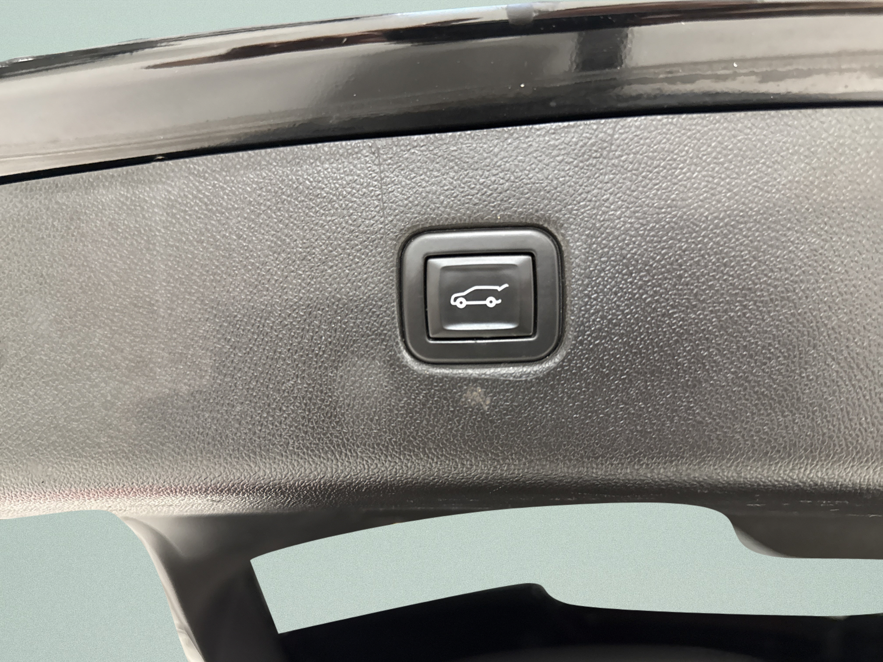 Used 2021 Chevrolet Blazer LT FWD image 13
