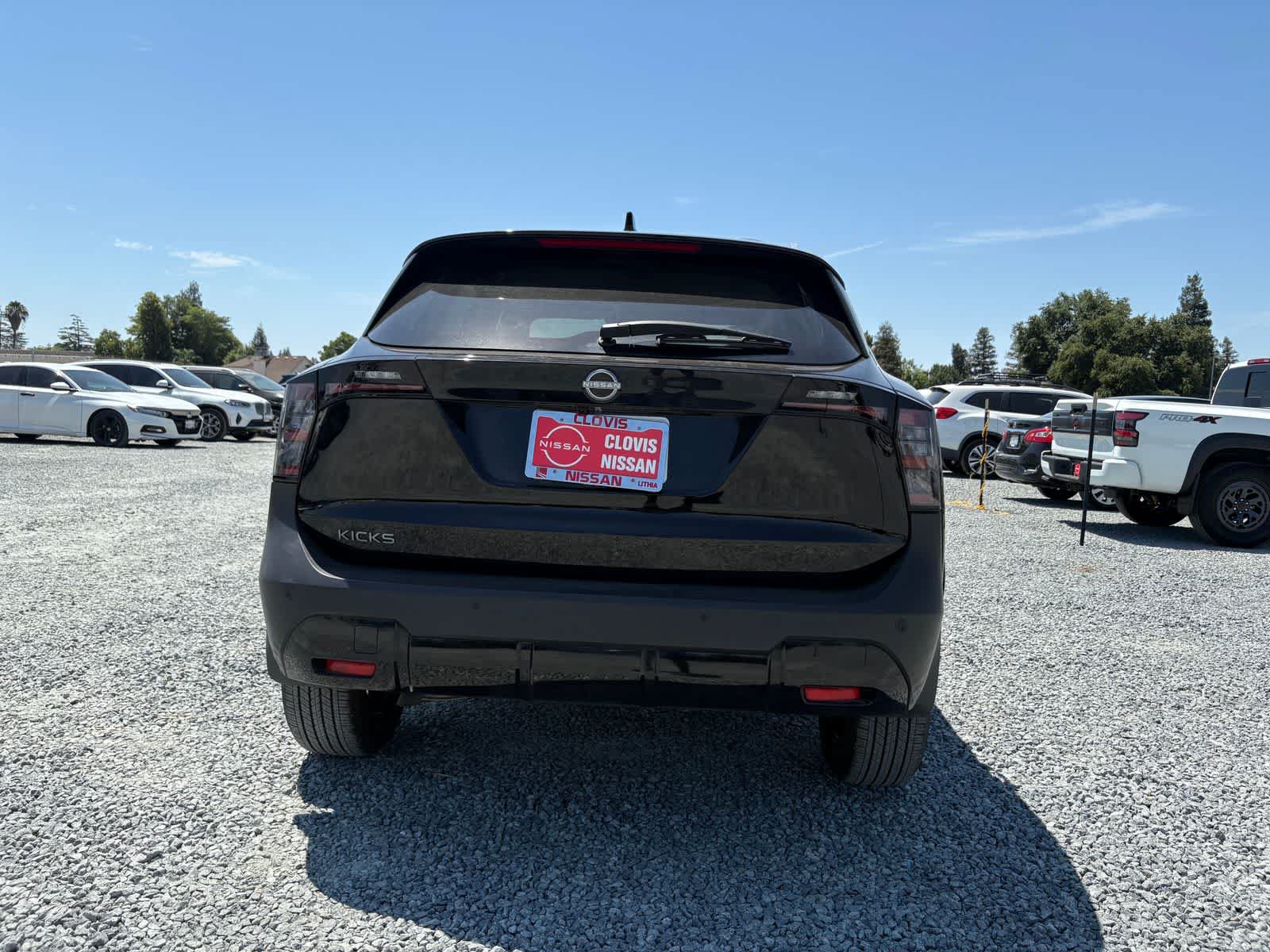 Used 2026 Nissan Kicks SV FWD image 7