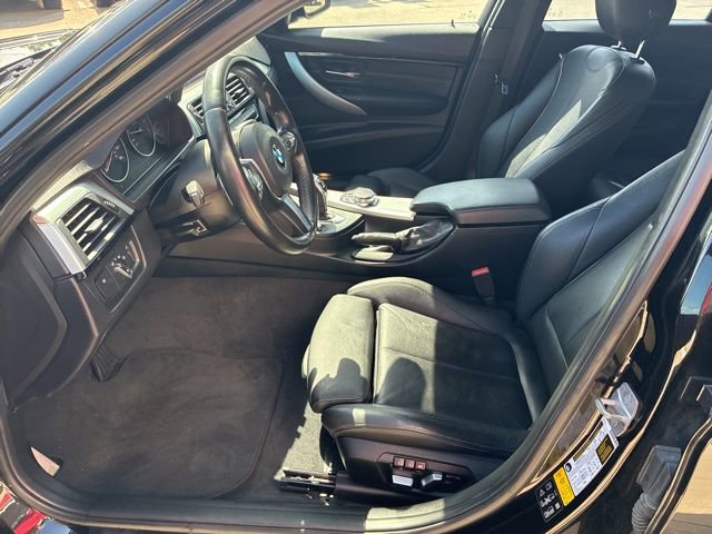 Used 2017 BMW 330i xDrive Sedan image 18