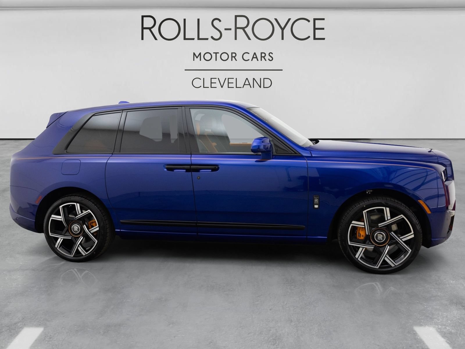 New 2027 Rolls-Royce Cullinan Black Badge AWD/4WD image 4