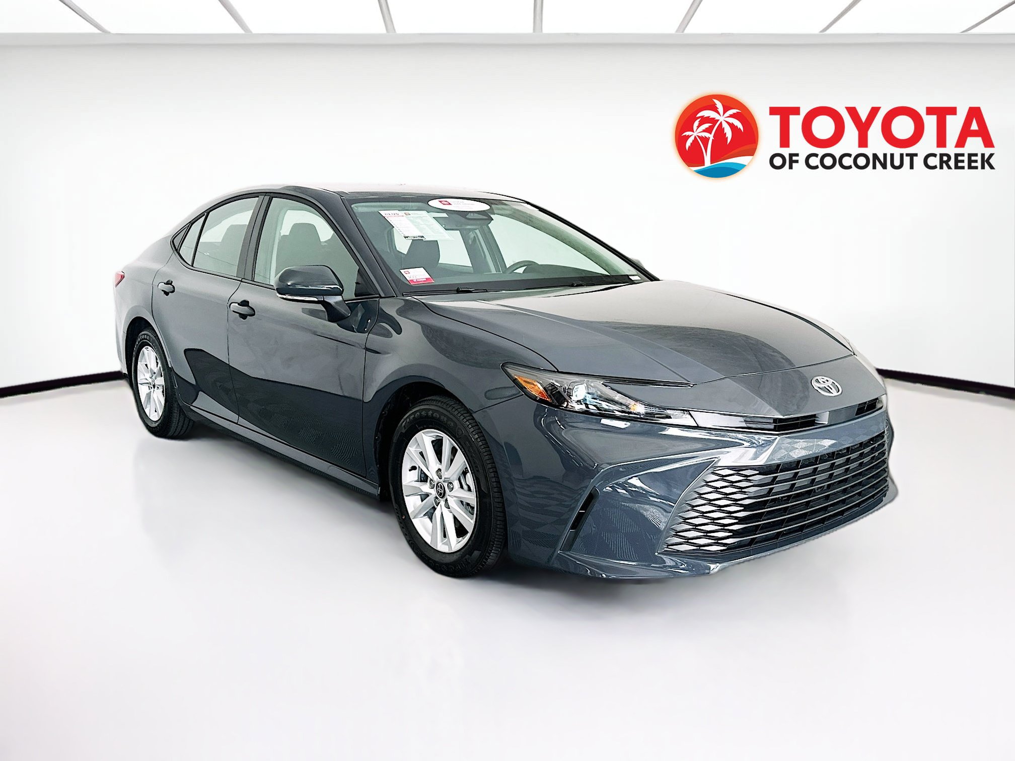 Used 2025 Toyota Camry LE w/ Convenience Package FWD video 1