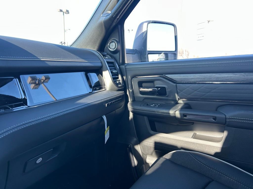 New 2026 RAM 3500 Limited image 25