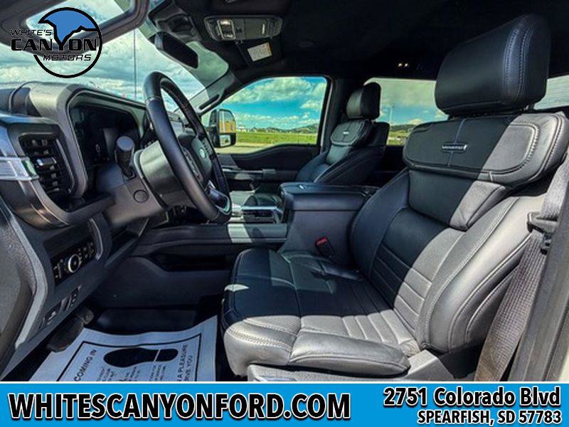 Used 2026 Ford F450 Platinum w/ FX4 Off-Road Package AWD/4WD image 5
