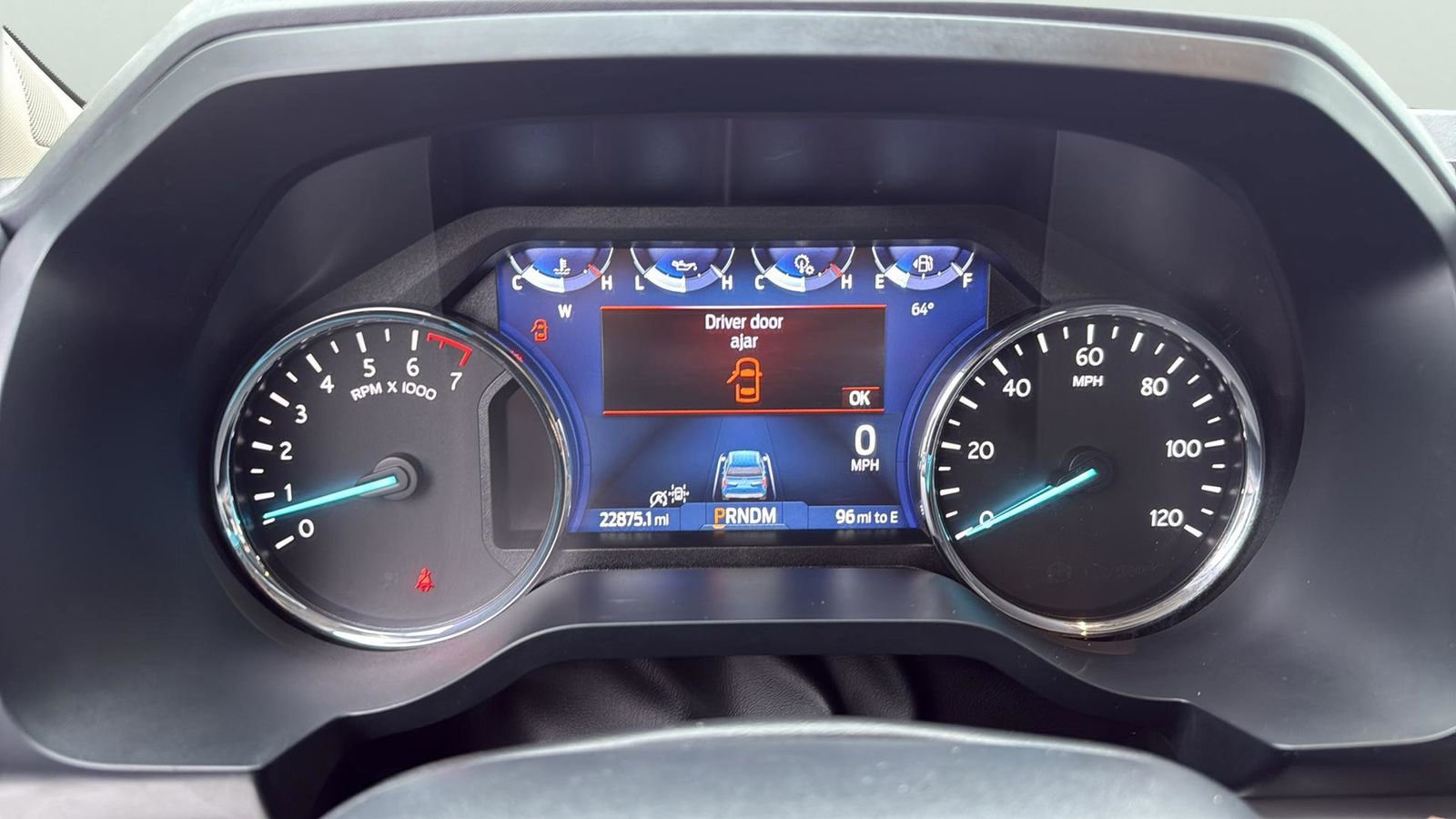 Used 2023 Ford Expedition XLT image 14