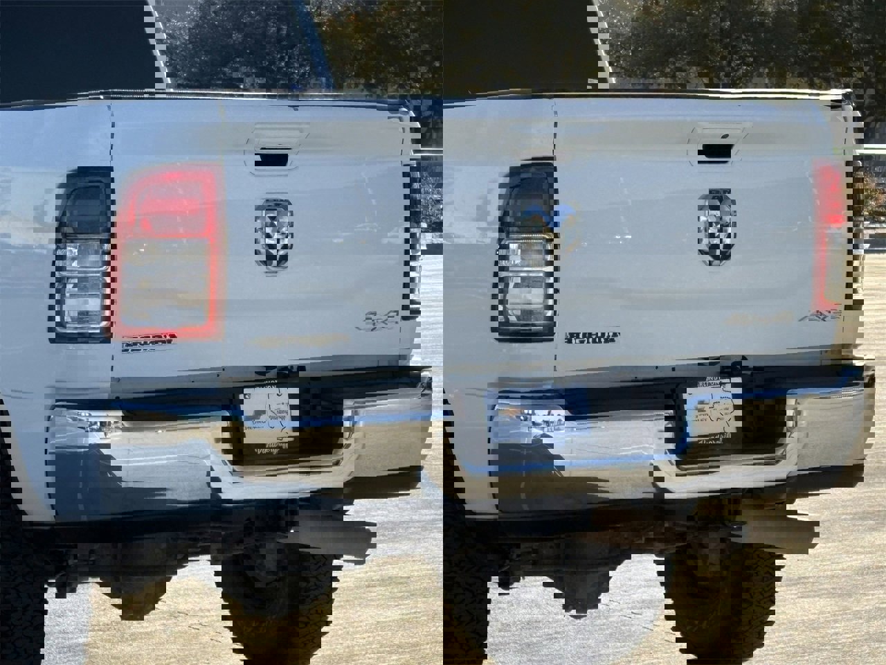 Used 2022 RAM 2500 Big Horn w/ Cold Weather Group image 6