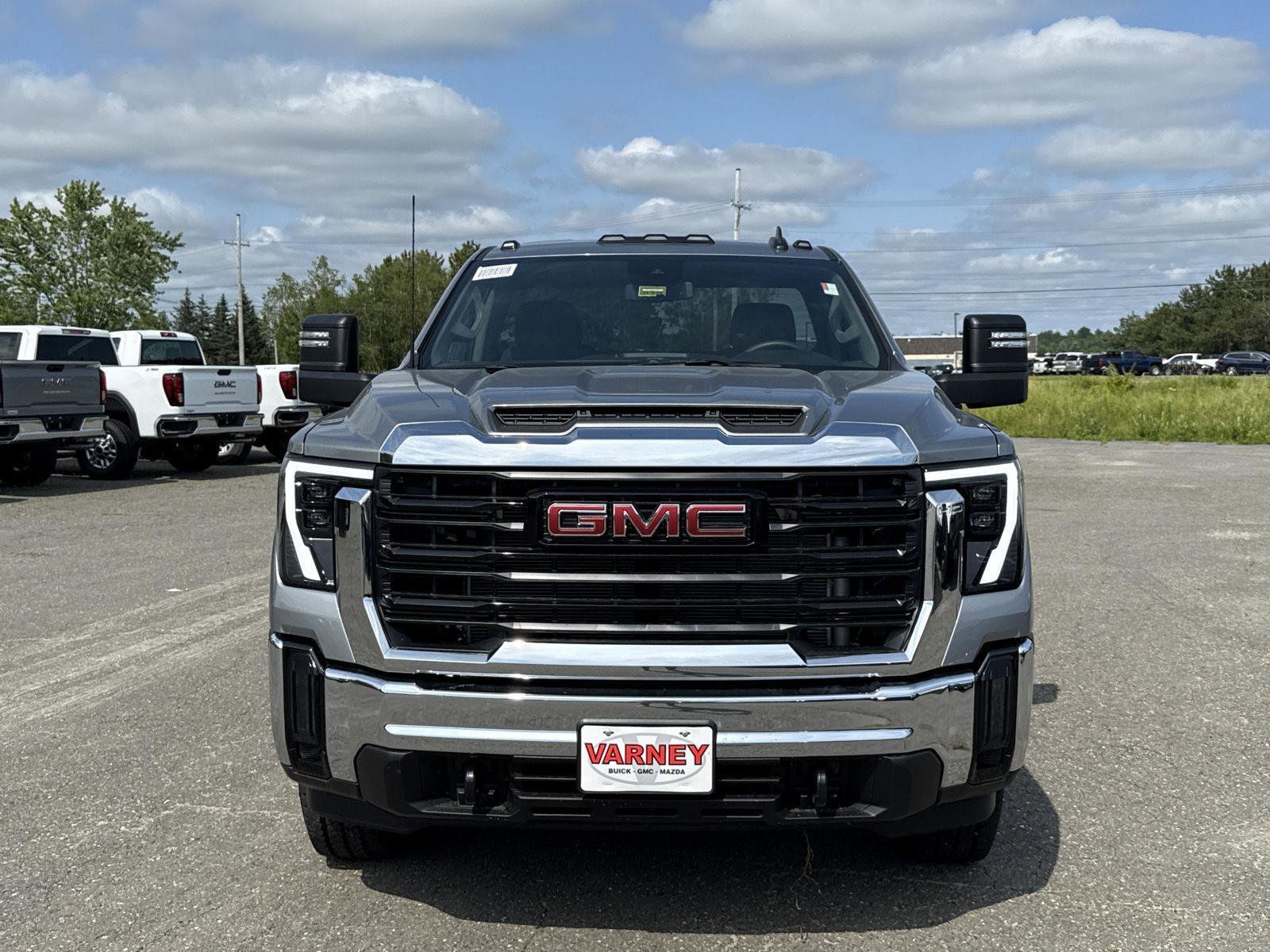 New 2025 GMC Sierra 2500 Pro w/ Convenience Package image 2