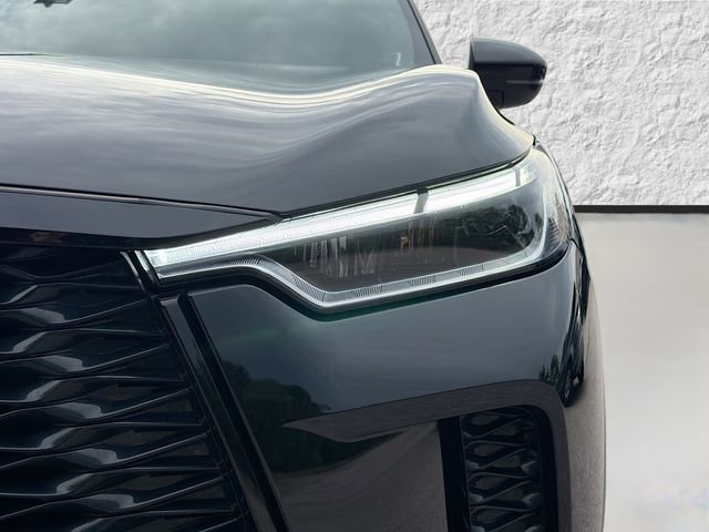Used 2025 INFINITI QX60 Luxe w/ Black Edition FWD image 9