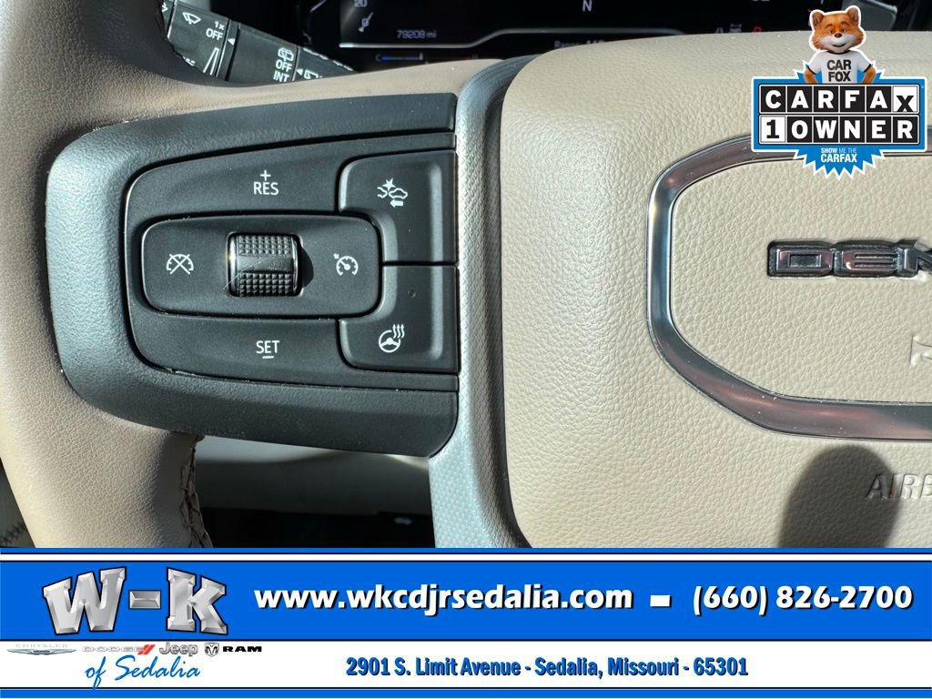 Used 2023 GMC Yukon XL Denali AWD/4WD image 16
