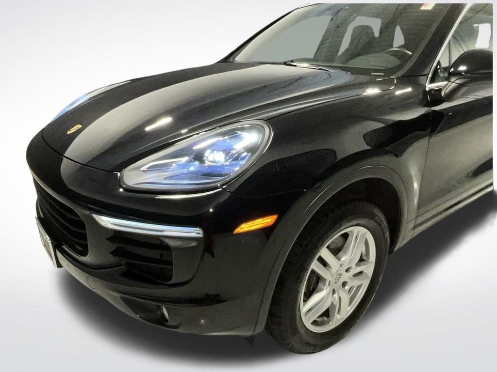Used 2016 Porsche Cayenne image 25