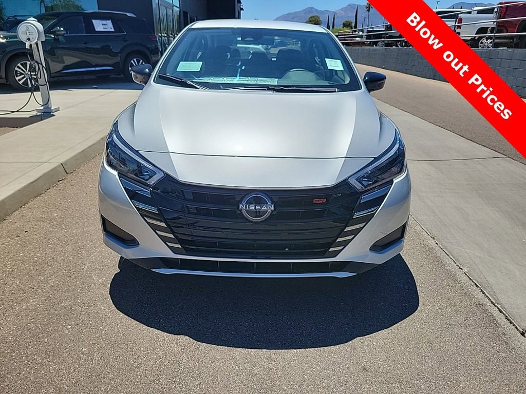 New 2025 Nissan Versa SR w/ Trunk Package image 2