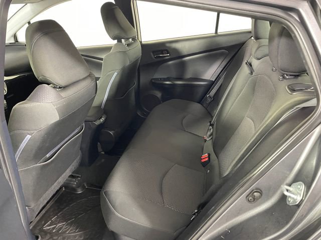 Used 2019 Toyota Prius LE AWD/4WD image 17