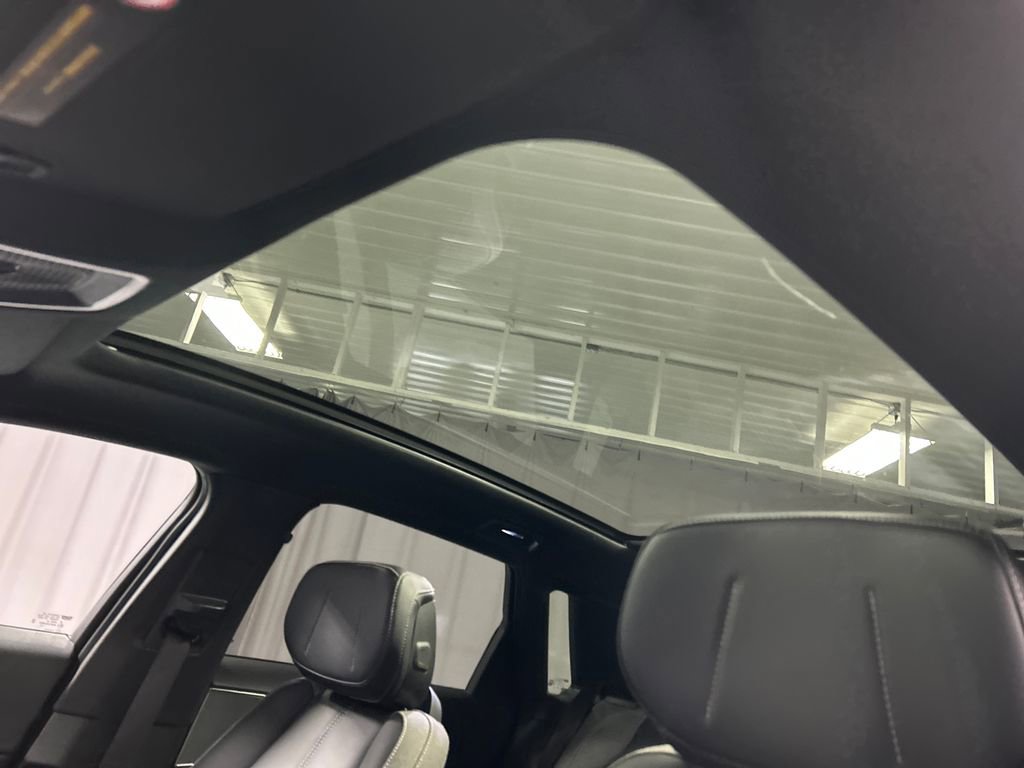 Used 2024 Cadillac Lyriq Tech image 23