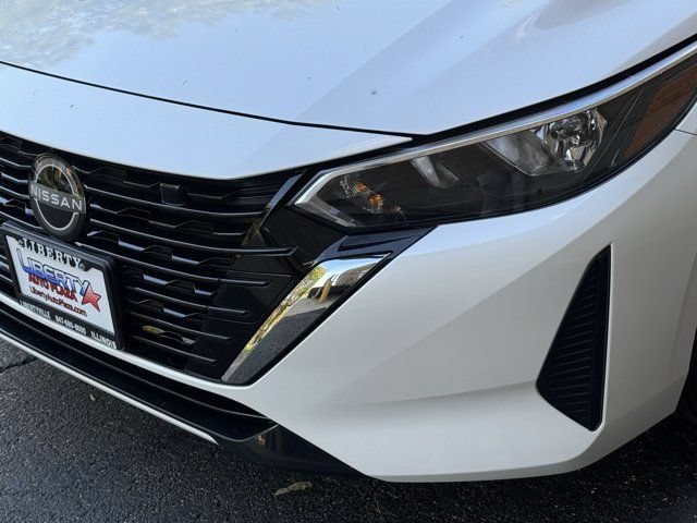 Used 2025 Nissan Sentra SV w/ SV Premium Package FWD image 33