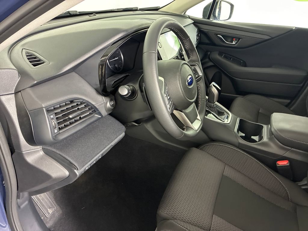 Certified 2025 Subaru Outback Premium w/ Popular Package #1A image 16