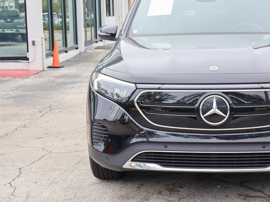 Used 2023 Mercedes-Benz EQB 250+ image 11