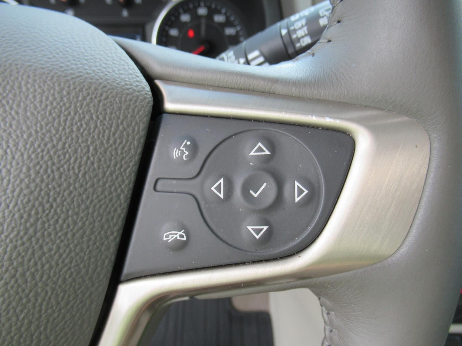 Used 2018 GMC Terrain Denali w/ Advanced Safety Package FWD image 26