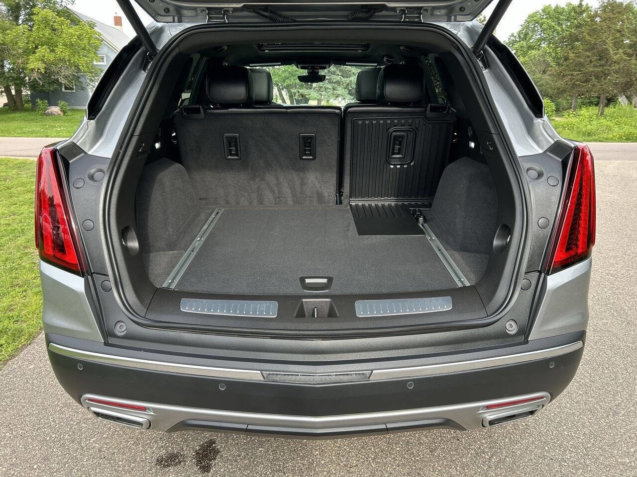 Used 2024 Cadillac XT5 Premium Luxury w/ Technology Package image 24