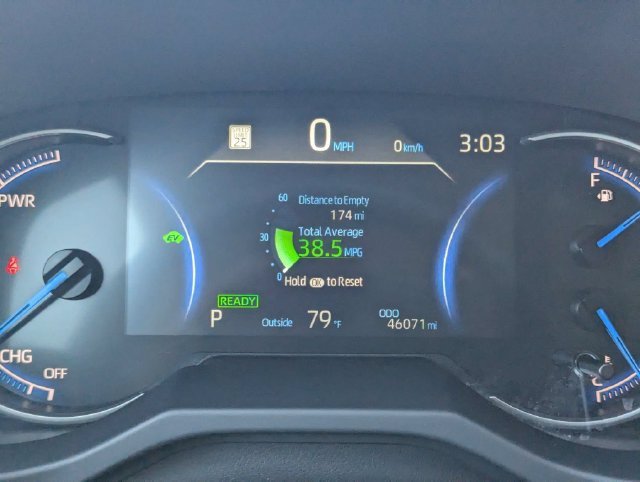 Certified 2025 Toyota RAV4 LE AWD/4WD image 26