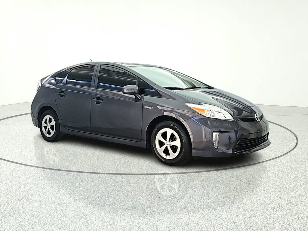 Used 2015 Toyota Prius Two FWD image 9