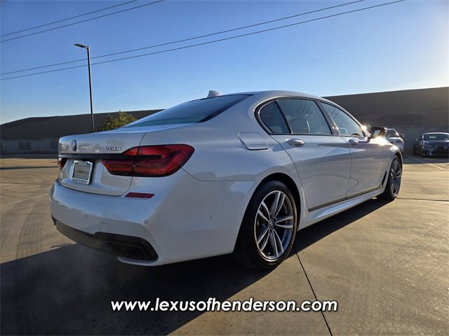 Used 2019 BMW 750i w/ Executive Package image 6