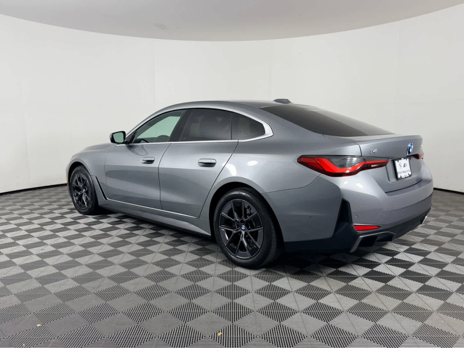 Certified 2023 BMW i4 eDrive35 w/ Premium Package image 5