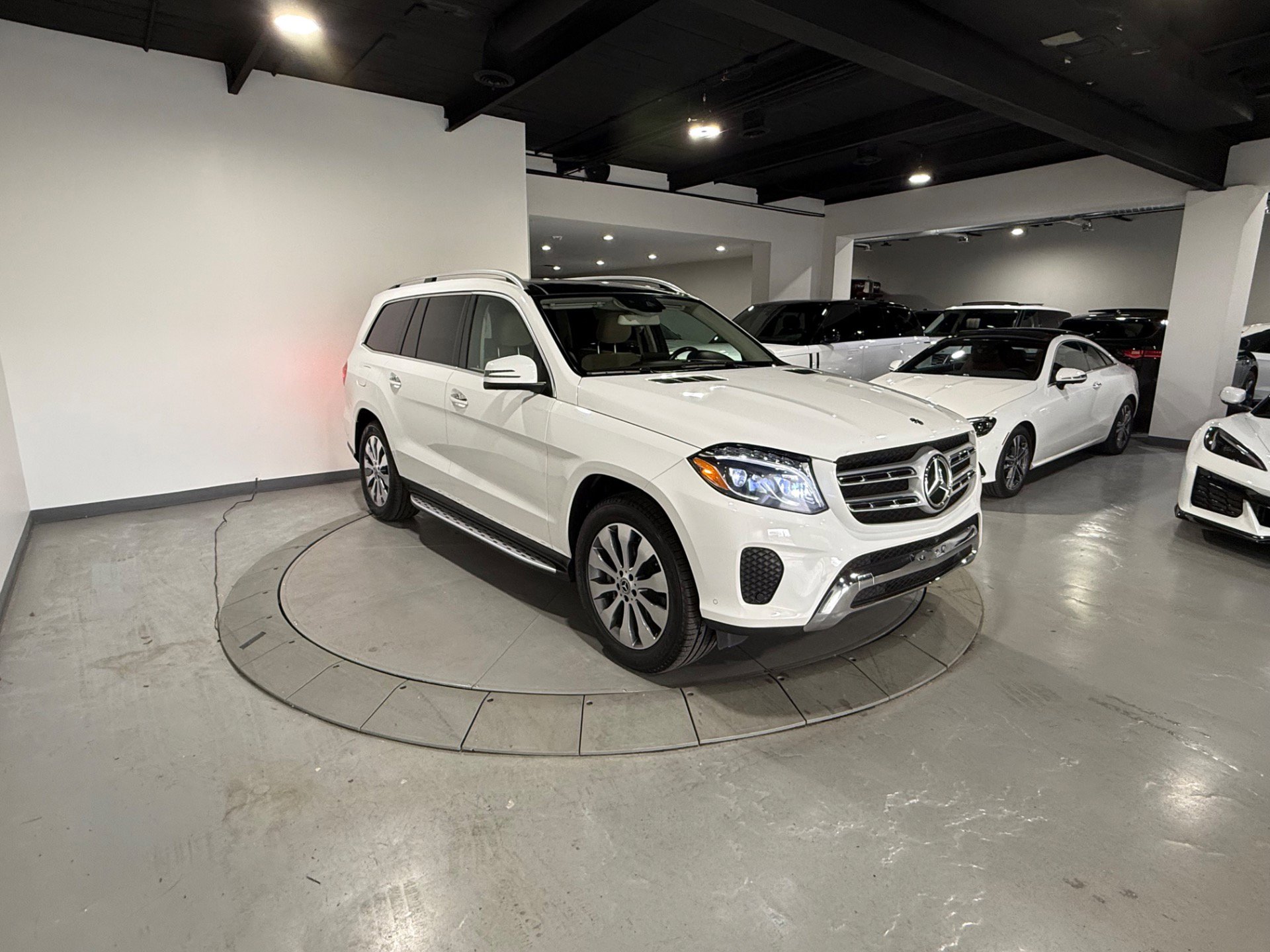 Used 2019 Mercedes-Benz GLS 450 4MATIC w/ Premium 1 Package image 8