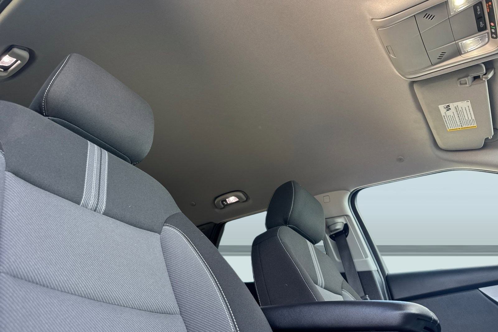 Used 2025 Chevrolet Blazer LT image 26