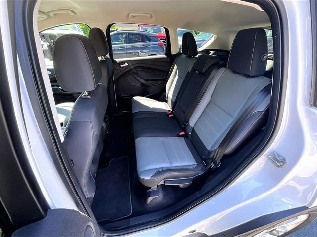 Used 2016 Ford Escape SE w/ Equipment Group 201A AWD/4WD image 21