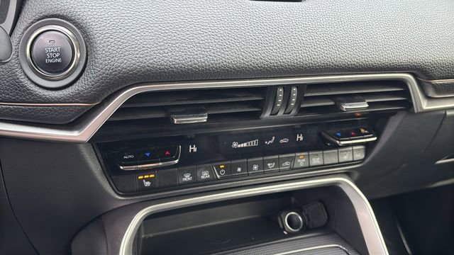 Used 2024 MAZDA CX-90 3.3 Turbo w/ Premium Package image 31