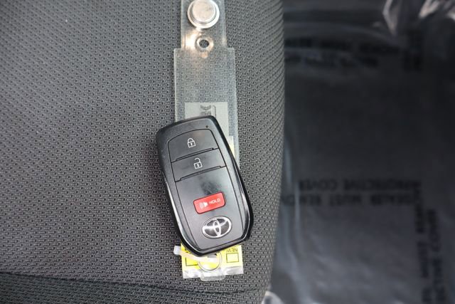 Used 2025 Toyota 4Runner TRD Off-Road image 47