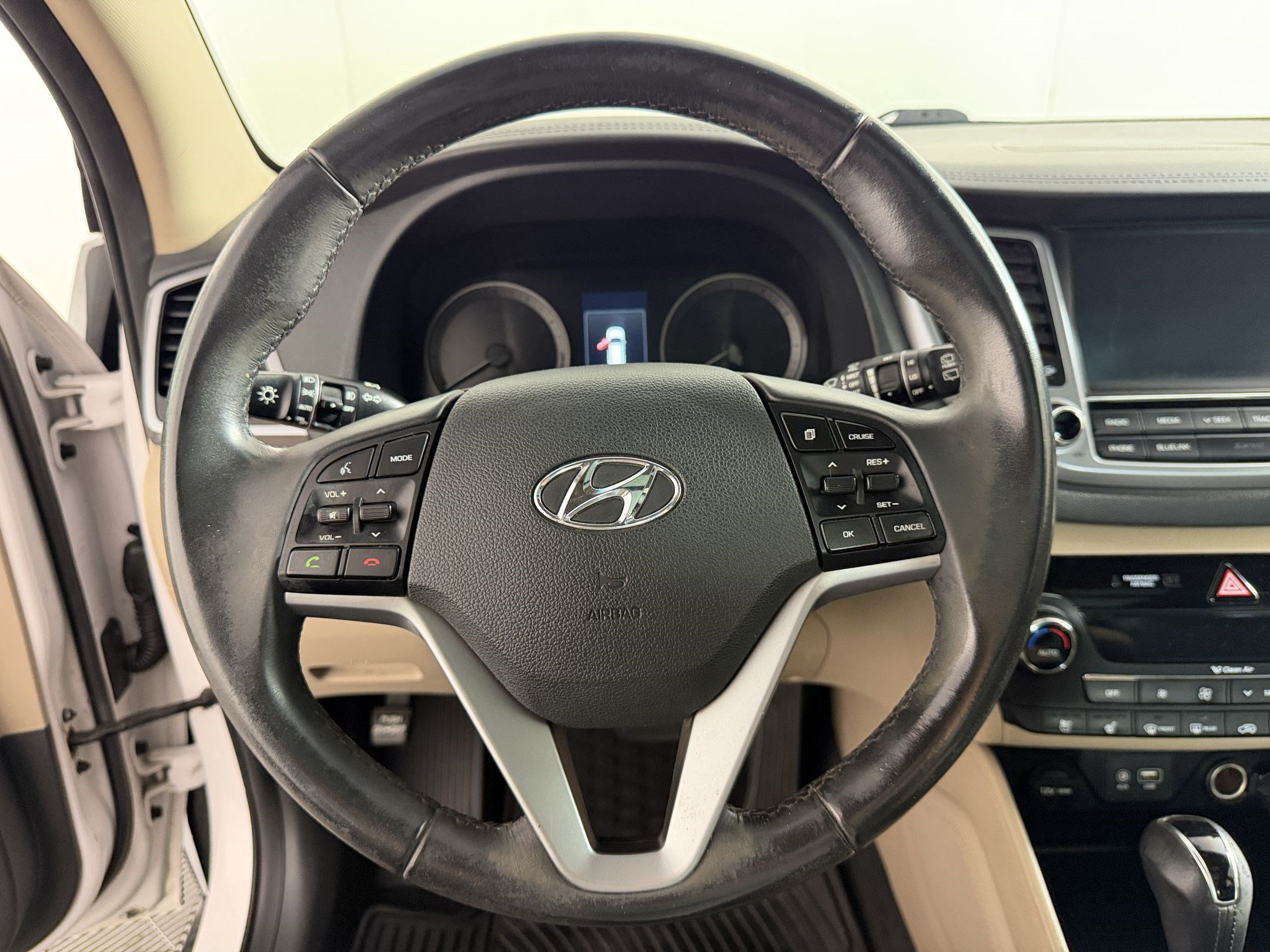 Used 2017 Hyundai Tucson Limited w/ Limited Ultimate Package 03 AWD/4WD image 11