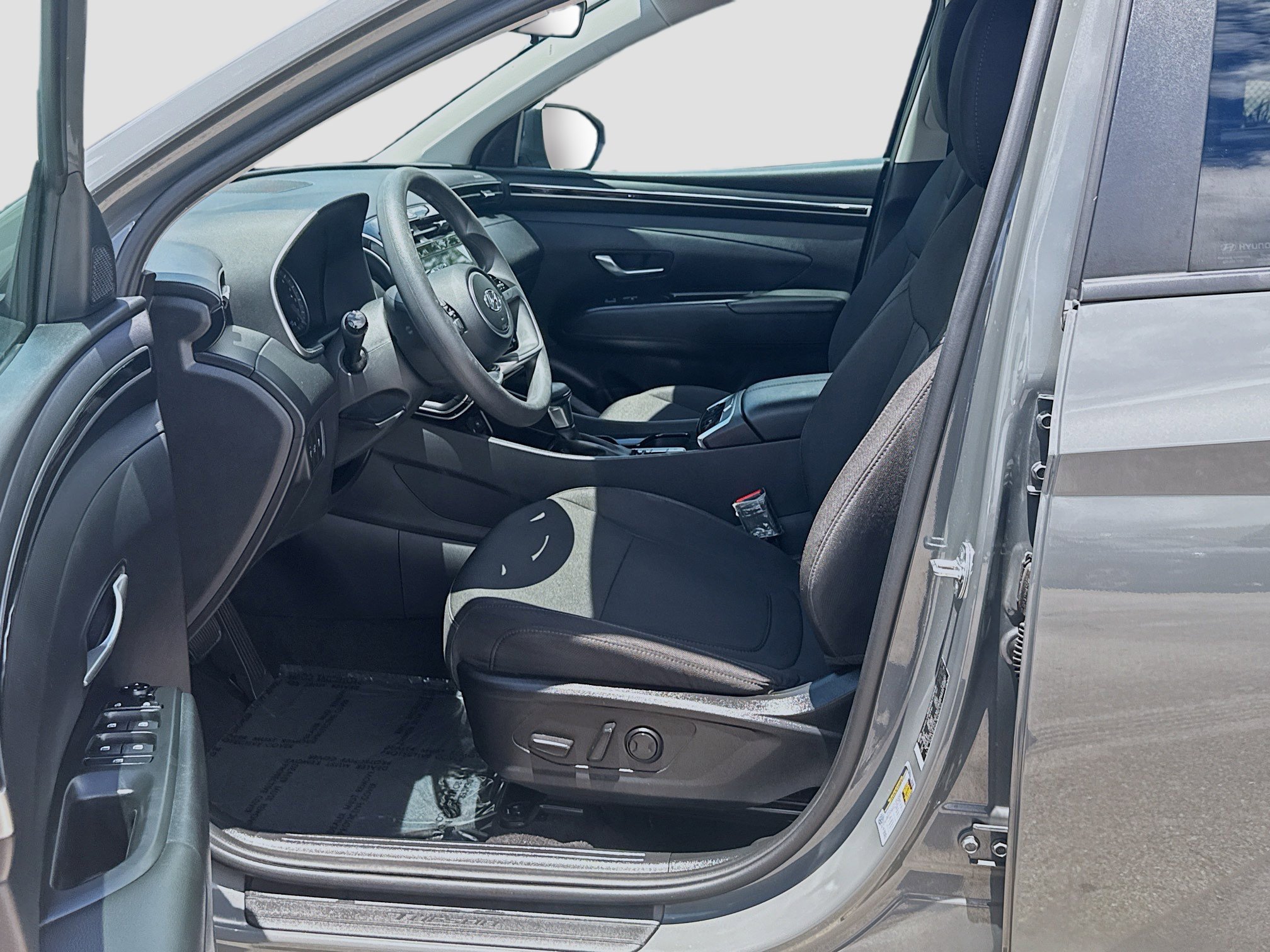 Used 2024 Hyundai Tucson SEL FWD image 17