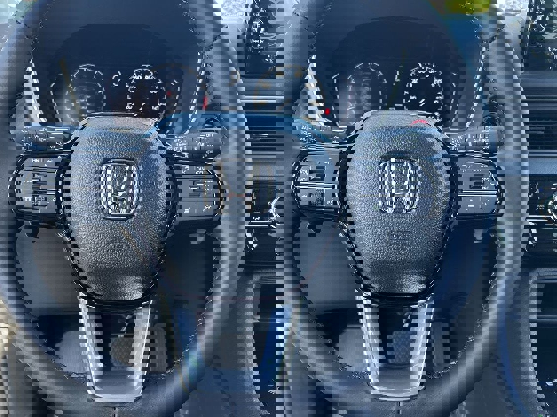 New 2025 Honda Pilot EX-L image 14