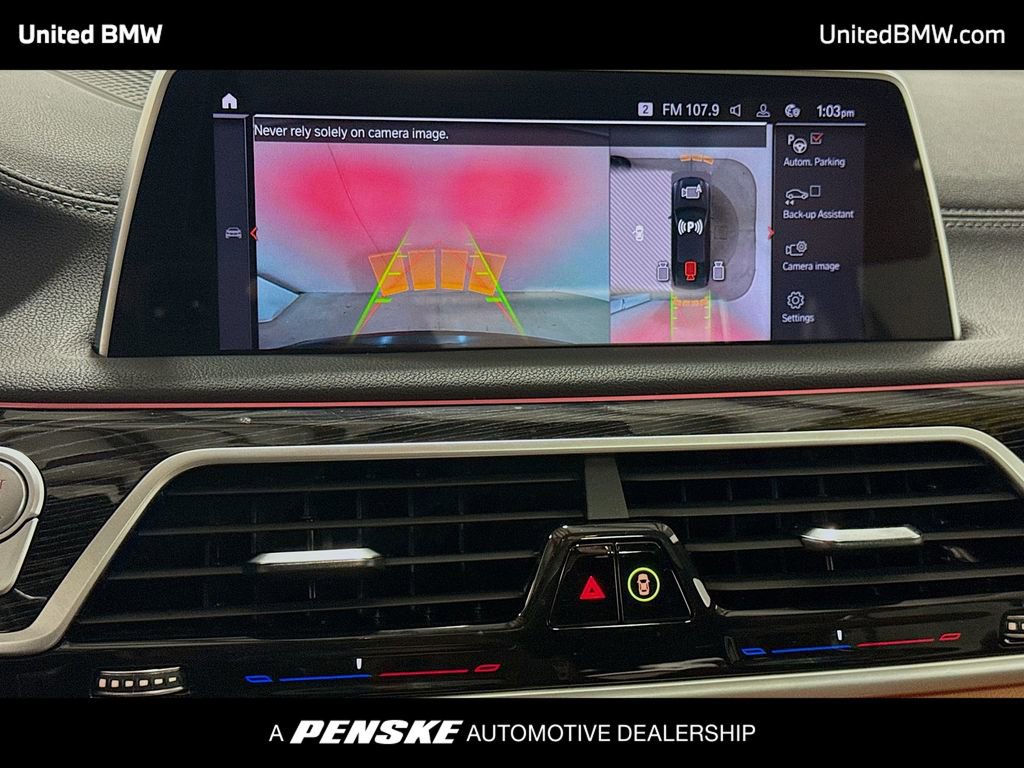 Used 2022 BMW 740i w/ M Sport Package image 9