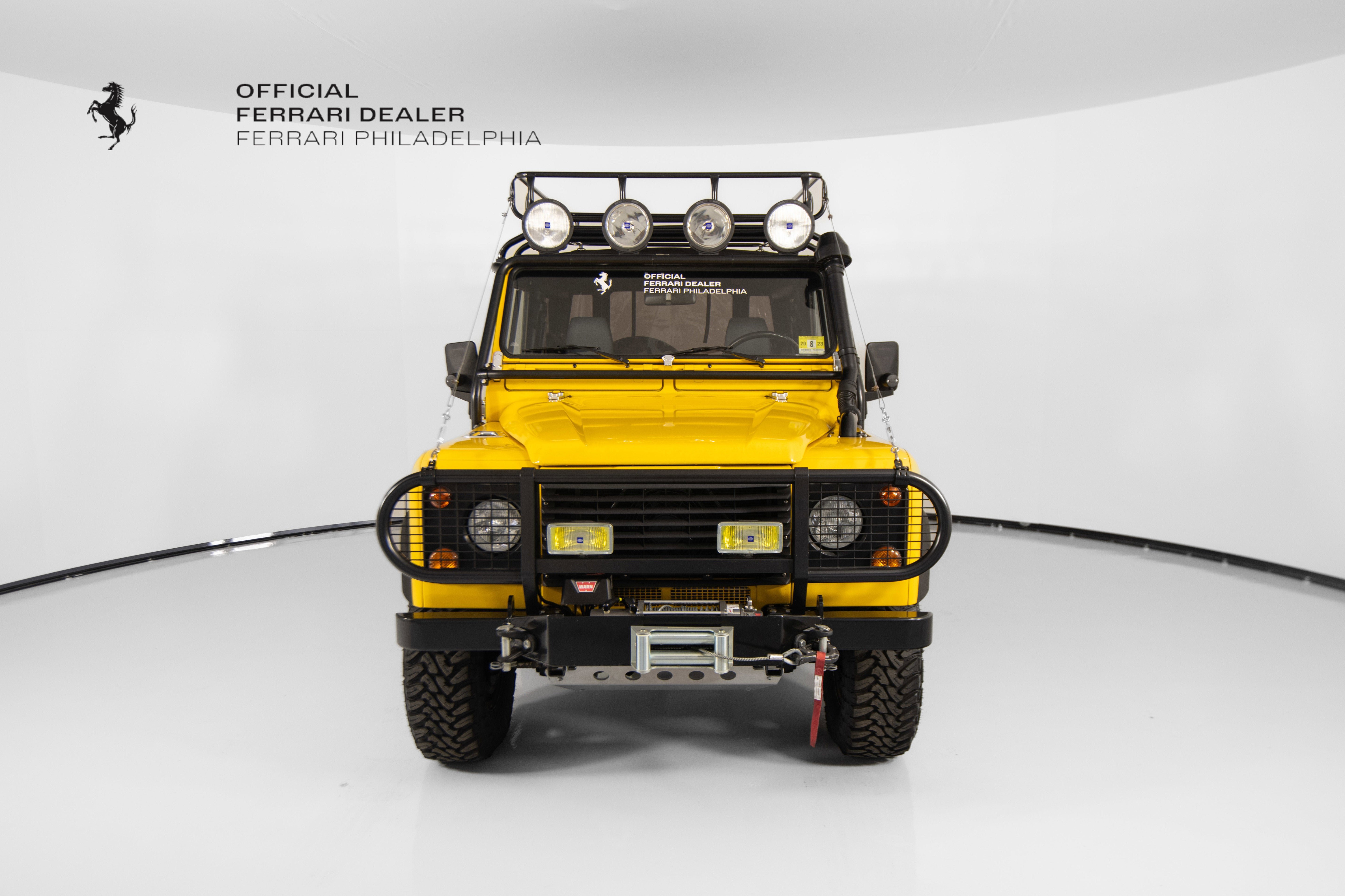 Used 1997 Land Rover Defender 90 AWD/4WD image 2