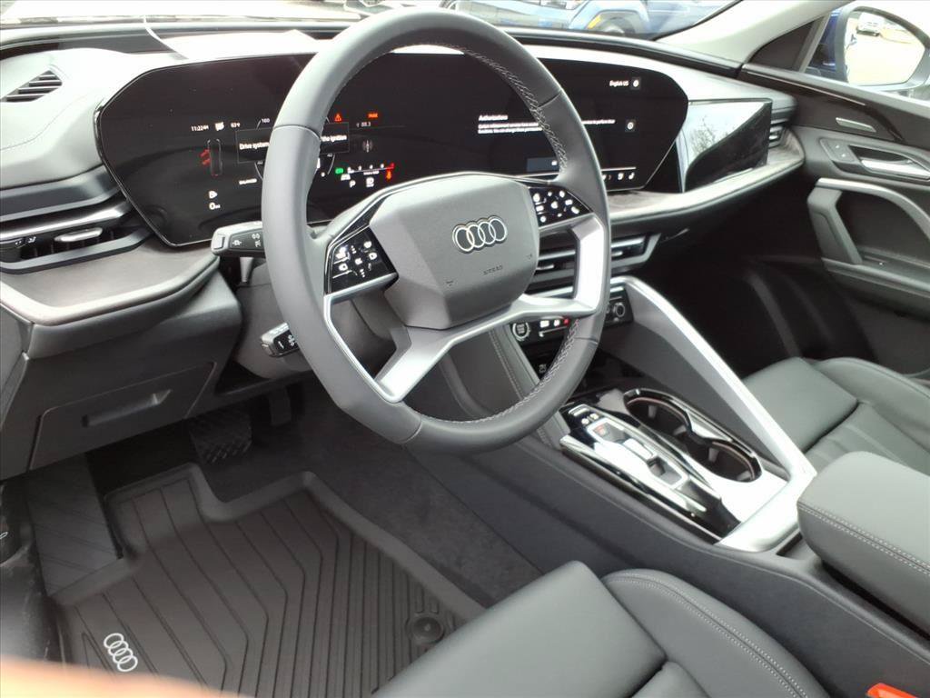 Used 2025 Audi Q5 Premium Plus AWD/4WD image 10