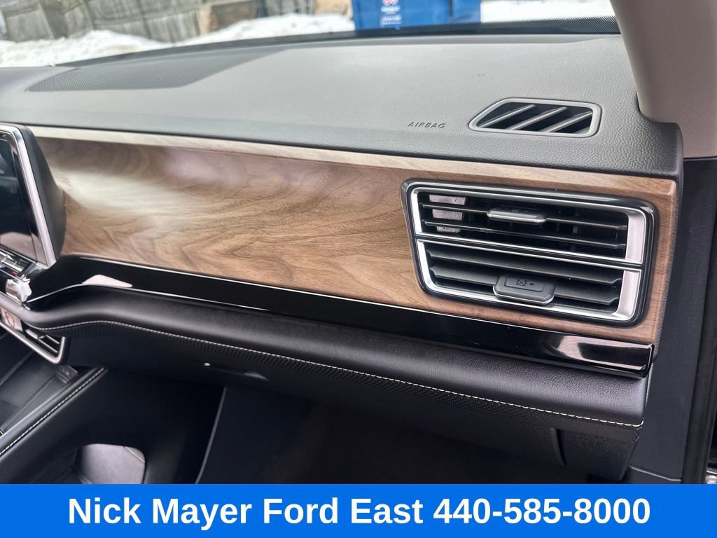 Used 2024 Volkswagen Atlas SE image 21