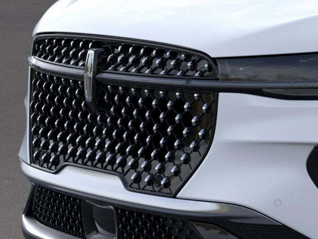 New 2026 Lincoln Nautilus Premier w/ Equipment Group 102A image 39