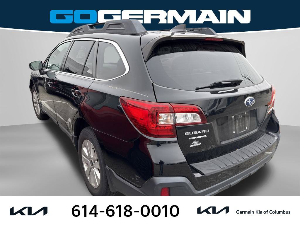 Used 2019 Subaru Outback 2.5i Premium AWD/4WD image 2