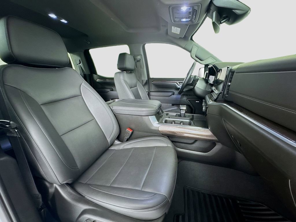 Used 2023 Chevrolet Silverado 1500 LTZ image 27