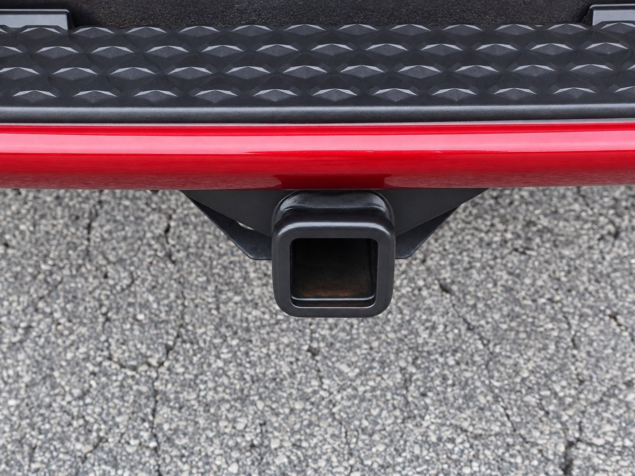 Certified 2024 GMC Canyon Denali AWD/4WD image 8