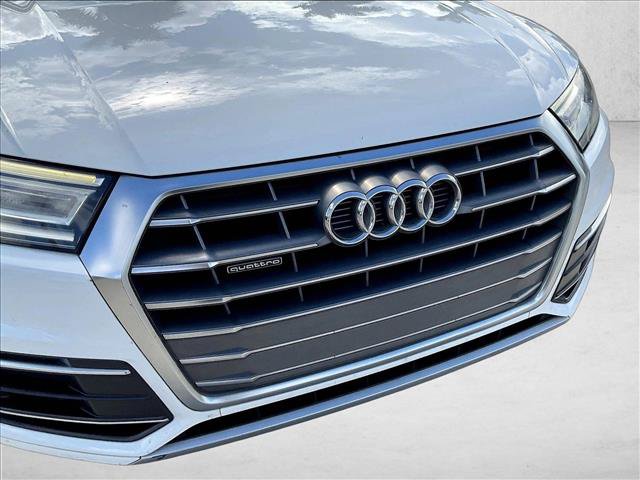 Used 2019 Audi Q5 2.0T Premium w/ Convenience Package AWD/4WD image 26