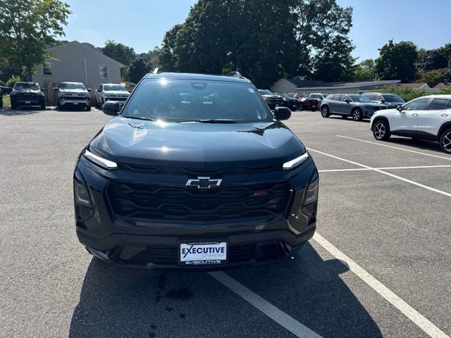 Used 2026 Chevrolet Equinox RS w/ LPO, Floor Liner Package AWD/4WD image 3