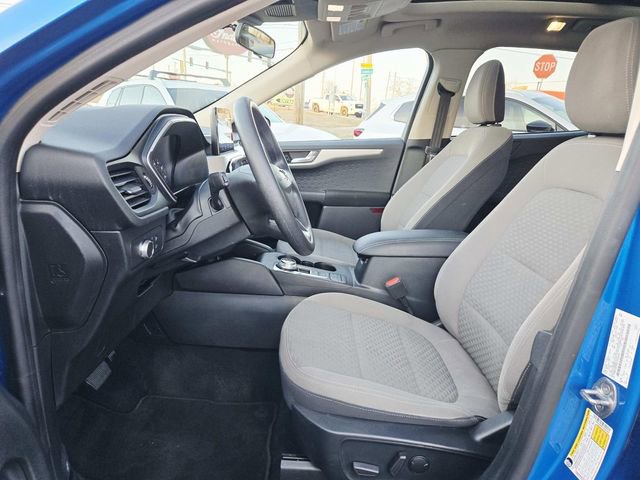 Used 2020 Ford Escape SE image 9