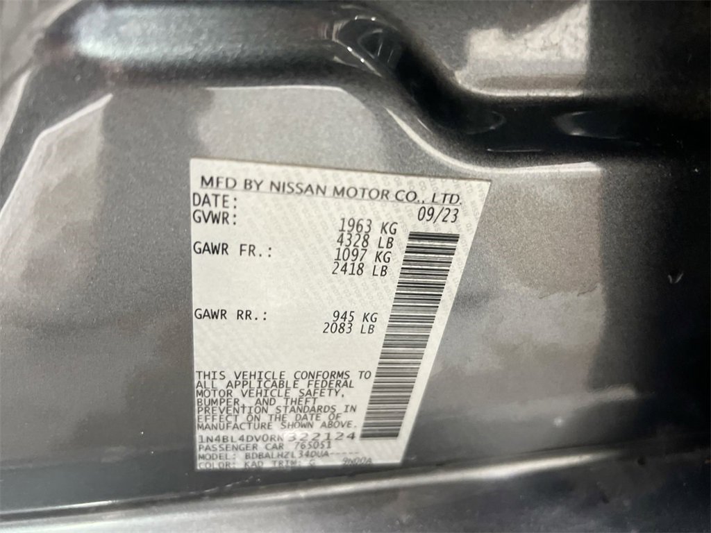 Used 2024 Nissan Altima 2.5 SV image 27