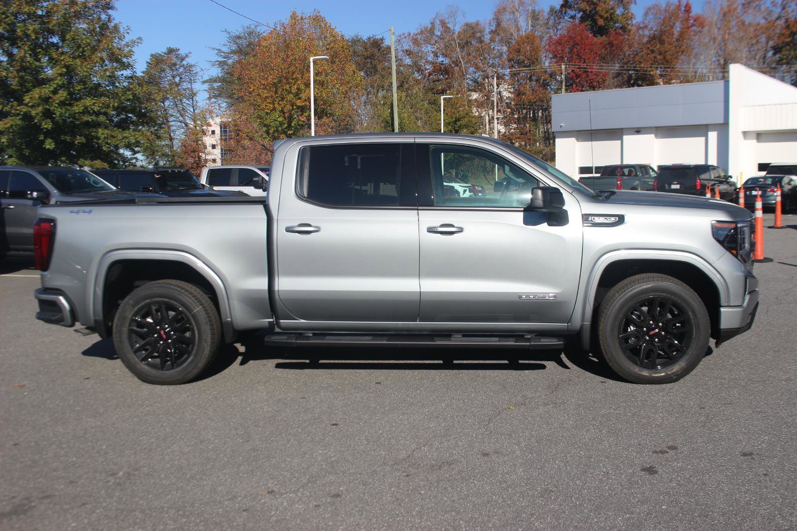 New 2026 GMC Sierra 1500 Elevation w/ Preferred Package image 8