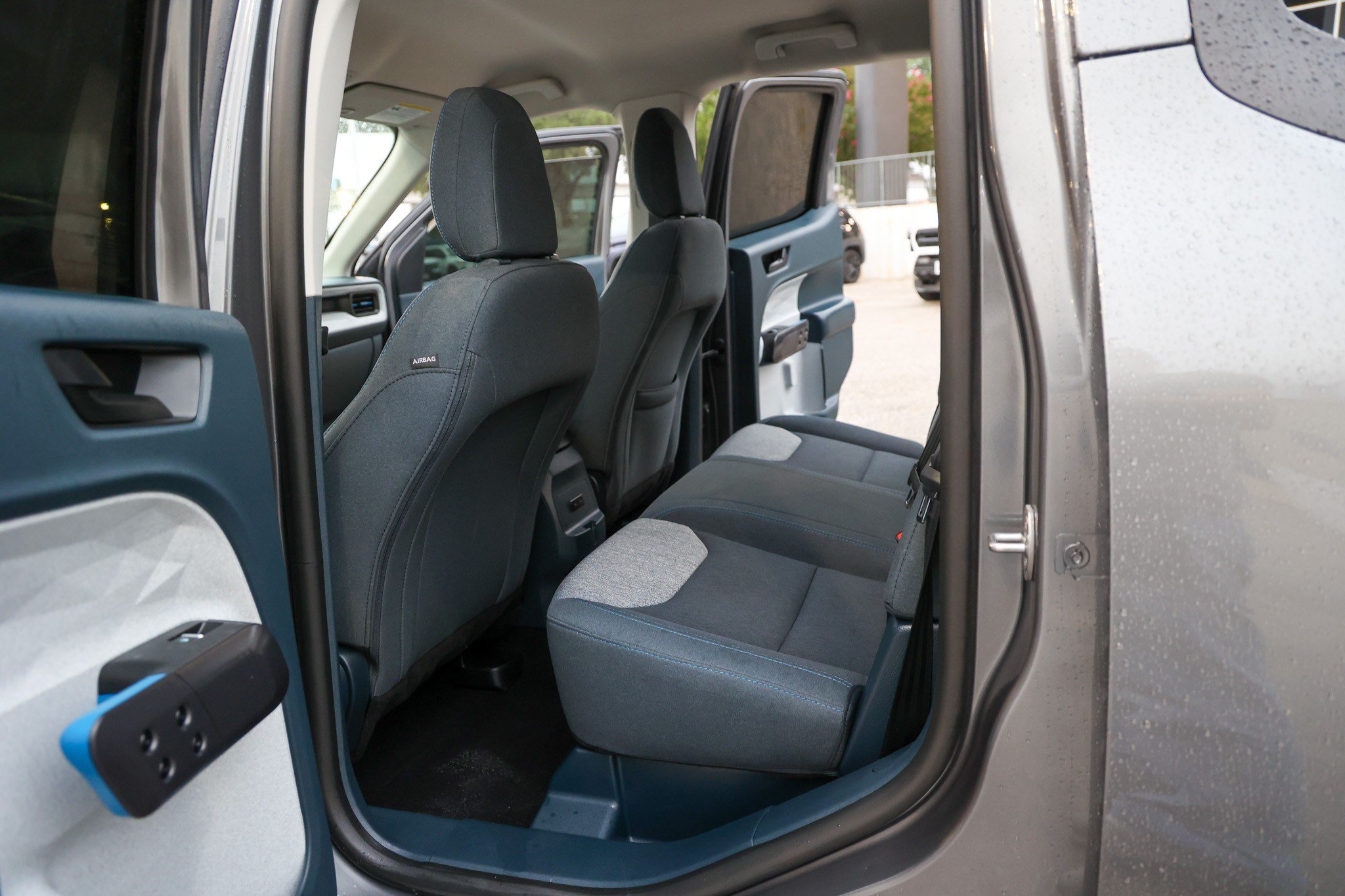 Used 2025 Ford Maverick XLT FWD image 34